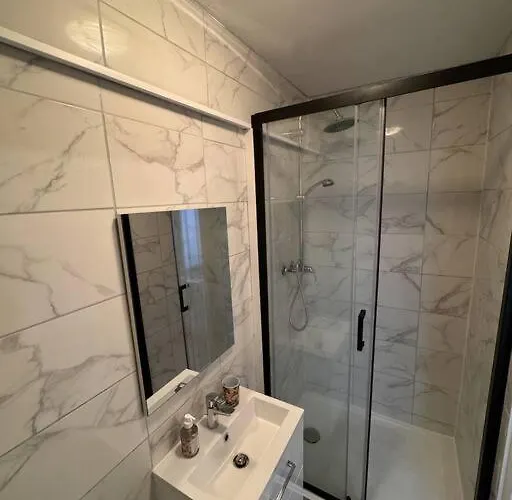 Saint Marc - 1er Etage Cours Διαμέρισμα *